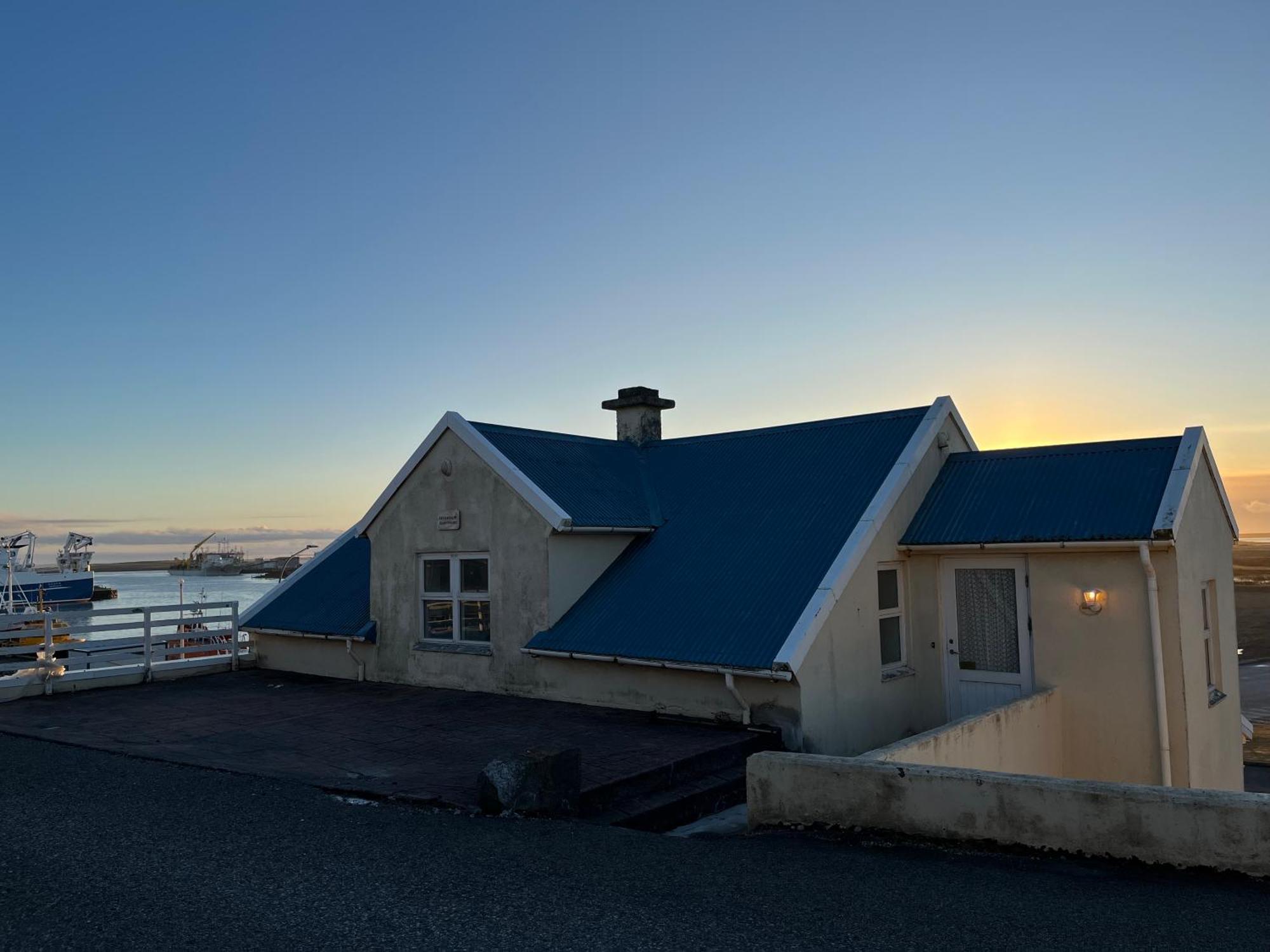 Hvammur Apartments By The Harbour Hofn Luaran gambar
